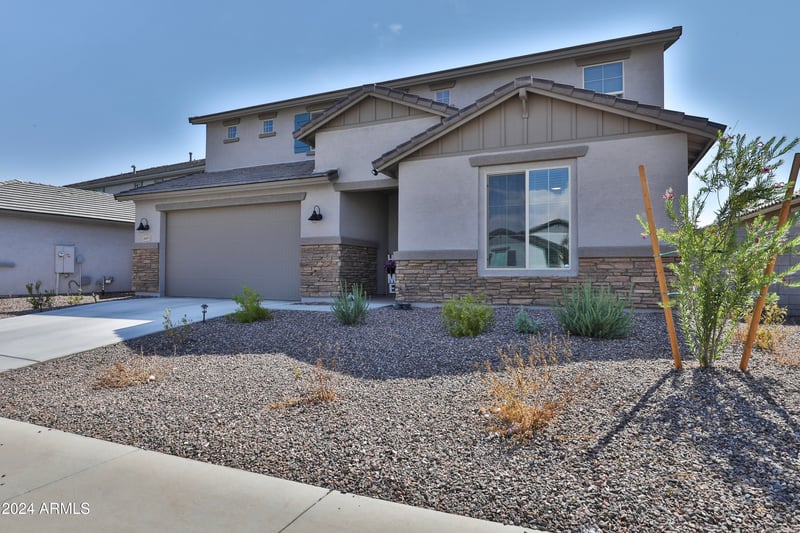 16873 Fetlock Trl, Surprise, AZ 85387