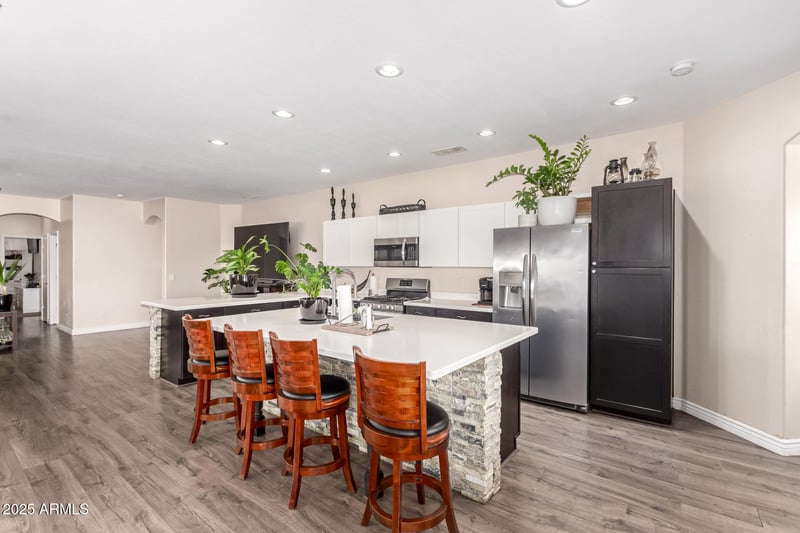 16873 Post Dr, Surprise, AZ 85388