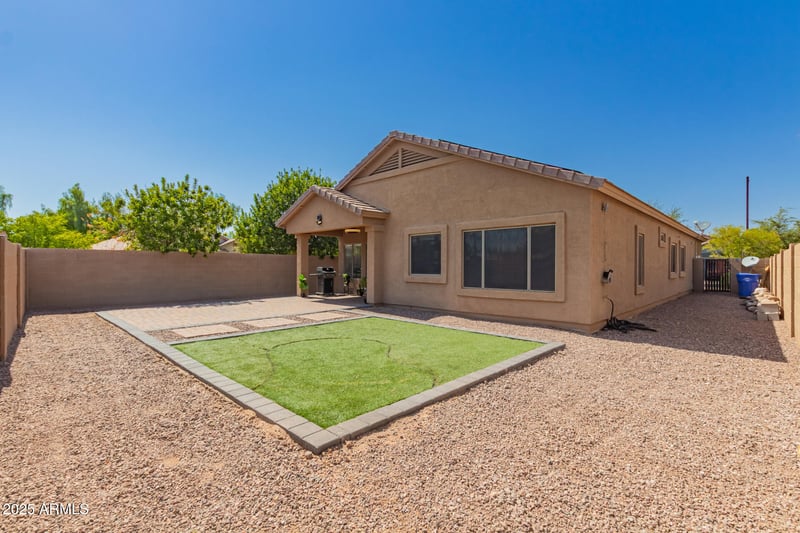 16873 Post Dr, Surprise, AZ 85388