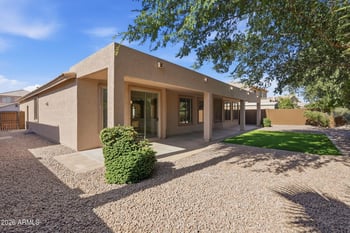 1689 Iris Dr, Chandler, AZ 85286