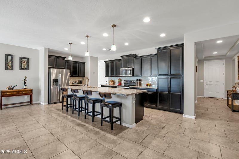 16894 Woodlands Ave, Goodyear, AZ 85338