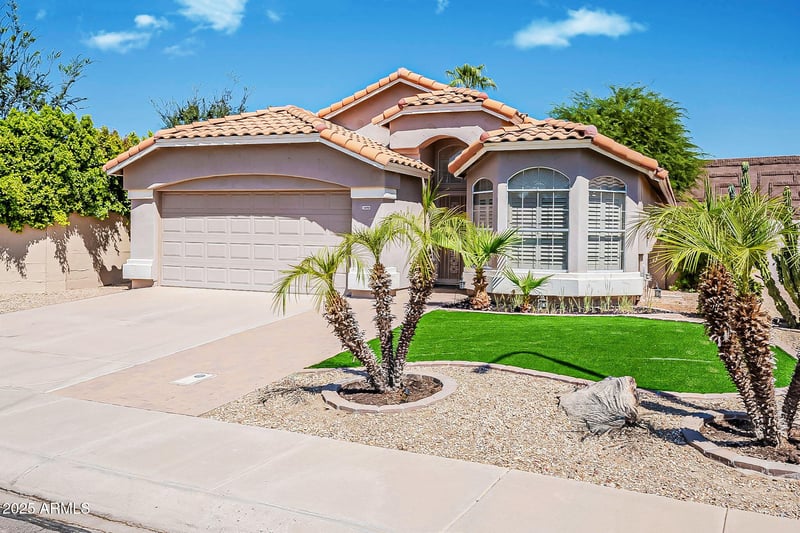 1690 Gunstock Loop, Chandler, AZ 85286