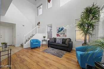 16902 Cedarwood Ln, Phoenix, AZ 85048