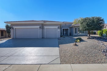16909 Marcos De Niza Dr, Surprise, AZ 85387