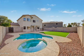 16912 Saguaro Ln, Surprise, AZ 85388