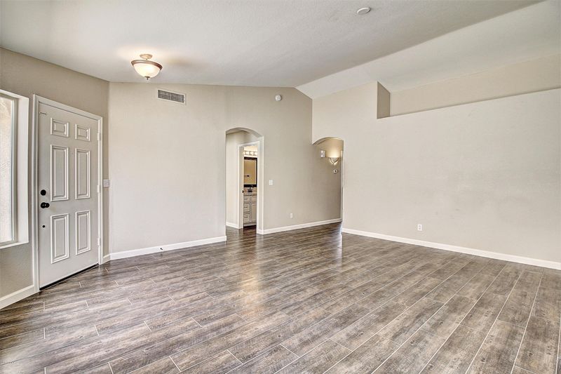 1692 E Gail Dr, Chandler, AZ 85225