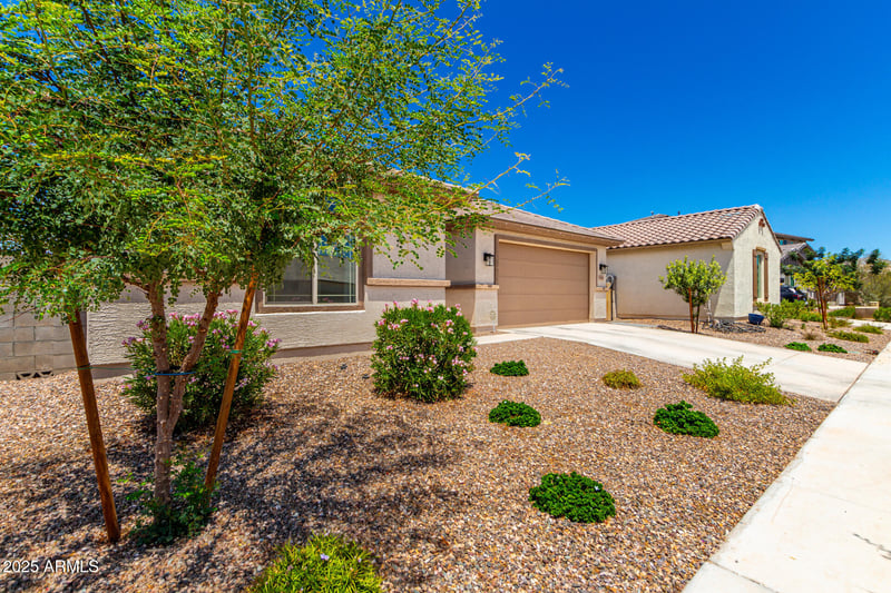 16934 Buckhorn Trl, Surprise, AZ 85387