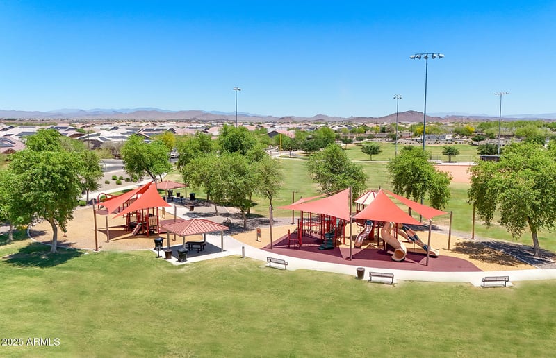 16935 Chama Dr, Surprise, AZ 85387
