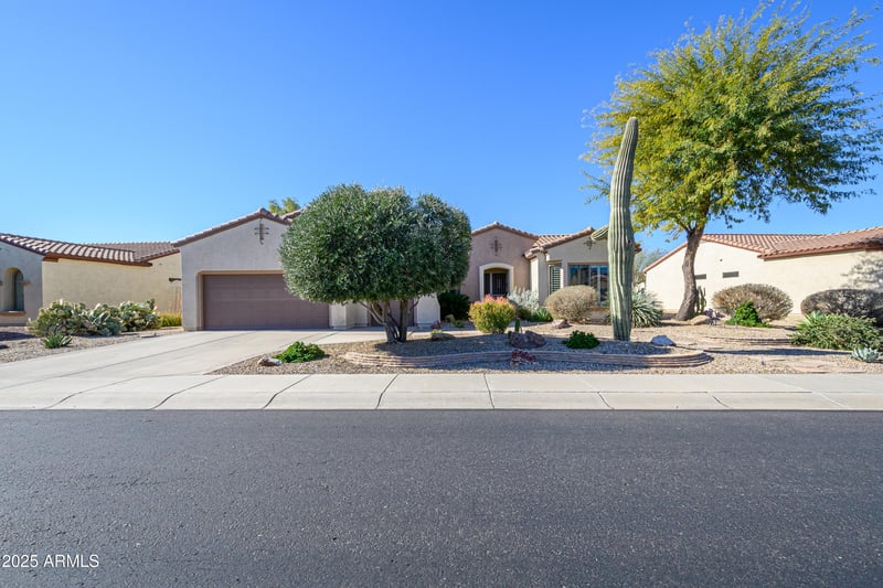 16935 Desert Blossom Way, Surprise, AZ 85387