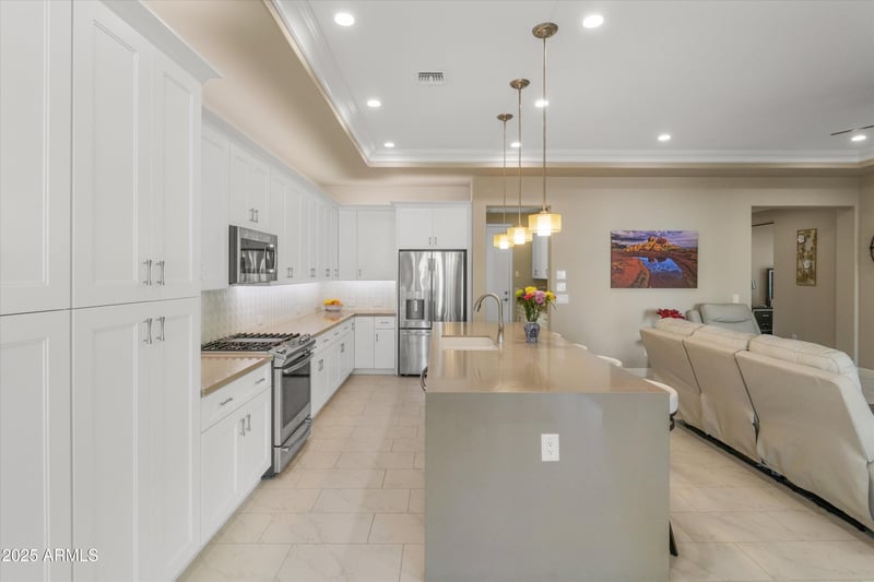 16936 Sheridan St, Goodyear, AZ 85395