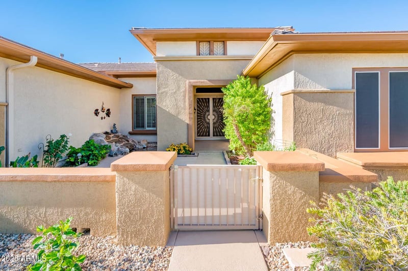 16937 Glenbrook Ln, Surprise, AZ 85387
