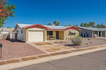 1694 13th Ave, Apache Junction, AZ 85120