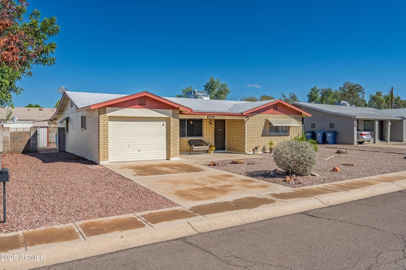 1694 13th Ave, Apache Junction, AZ 85120