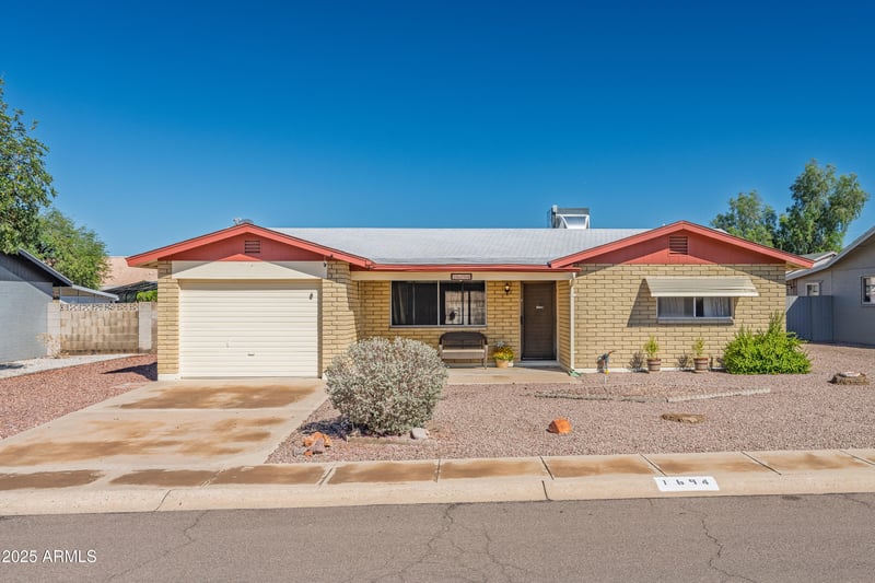 1694 13th Ave, Apache Junction, AZ 85120