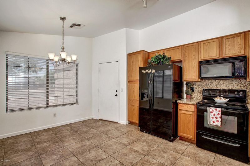 1694 E Palo Verde St, Gilbert, AZ 85296