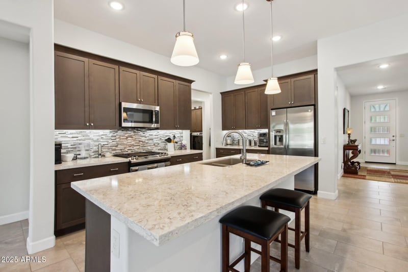16946 Vernon Ave, Goodyear, AZ 85395