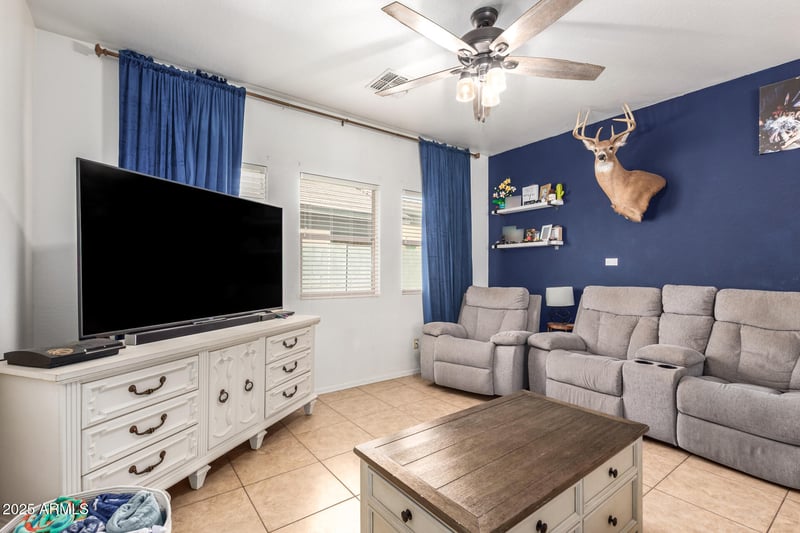 16947 Cocopah St, Goodyear, AZ 85338