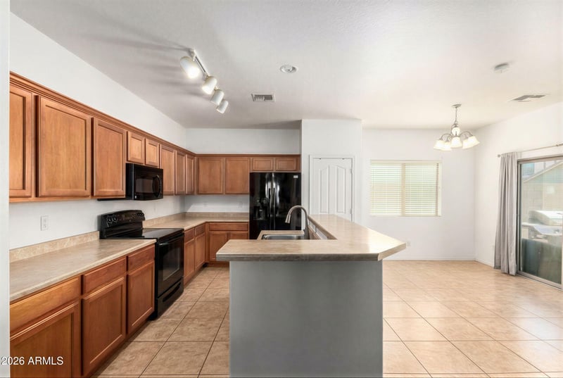 16947 Cocopah St, Goodyear, AZ 85338