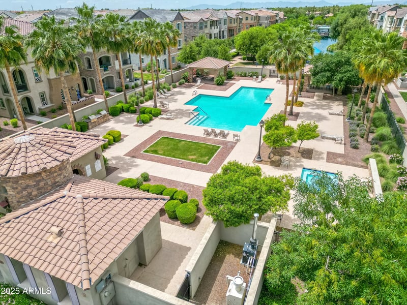 1696 Hampton Ln, Gilbert, AZ 85295