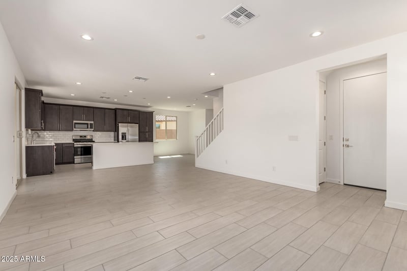 16962 Winston Dr, Goodyear, AZ 85338