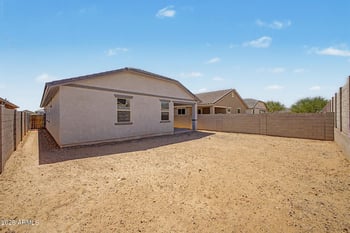 16976 W Buckhorn Trl, Surprise, AZ 85387