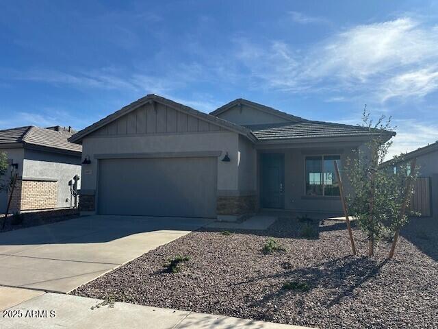 16977 Spur Dr, Surprise, AZ 85387