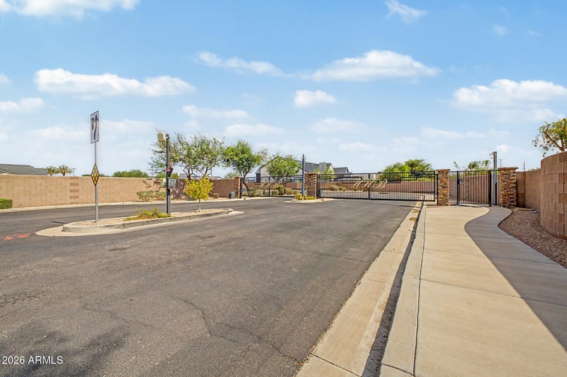 1698 E Powell Way #5, Gilbert, AZ 85298