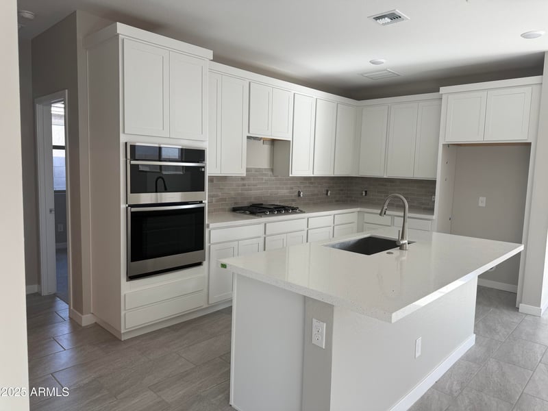 16981 Spur Dr, Surprise, AZ 85387