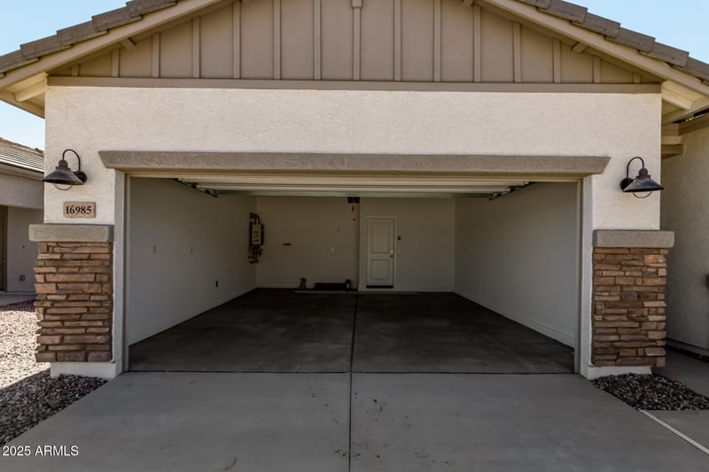 16985 Spur Dr, Surprise, AZ 85387