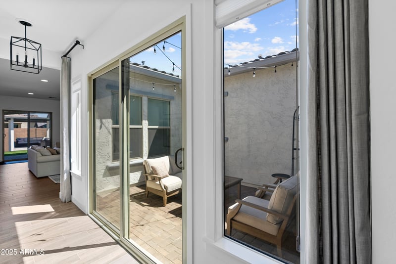 16986 Canterbury Dr, Surprise, AZ 85388