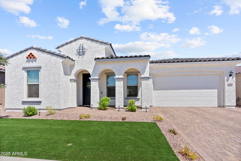 16986 Canterbury Dr, Surprise, AZ 85388