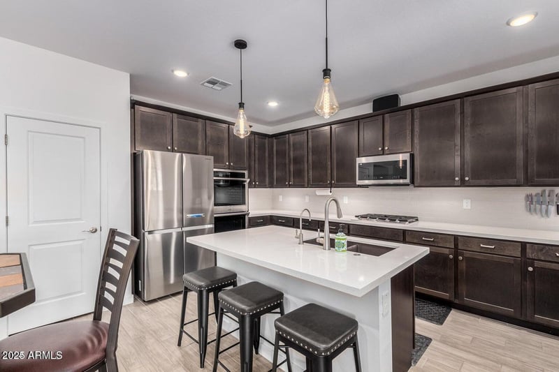 16987 Red Bird Rd, Surprise, AZ 85387