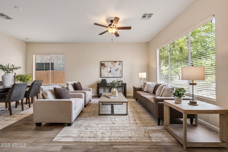 1699 Hearne Way, Gilbert, AZ 85234