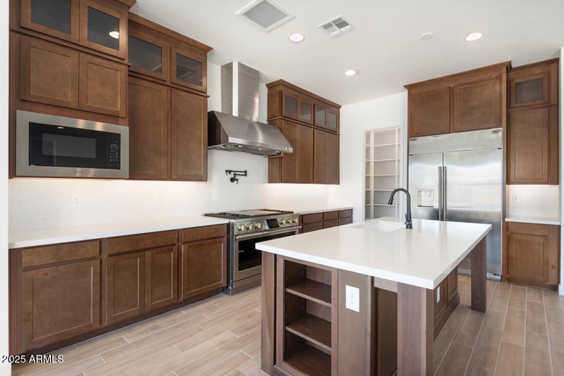 16994 Canterbury Dr, Surprise, AZ 85388