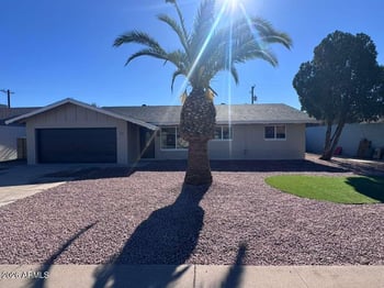 17 Cairo Dr, Tempe, AZ 85282