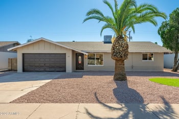 17 Cairo Dr, Tempe, AZ 85282