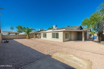 17 Cairo Dr, Tempe, AZ 85282