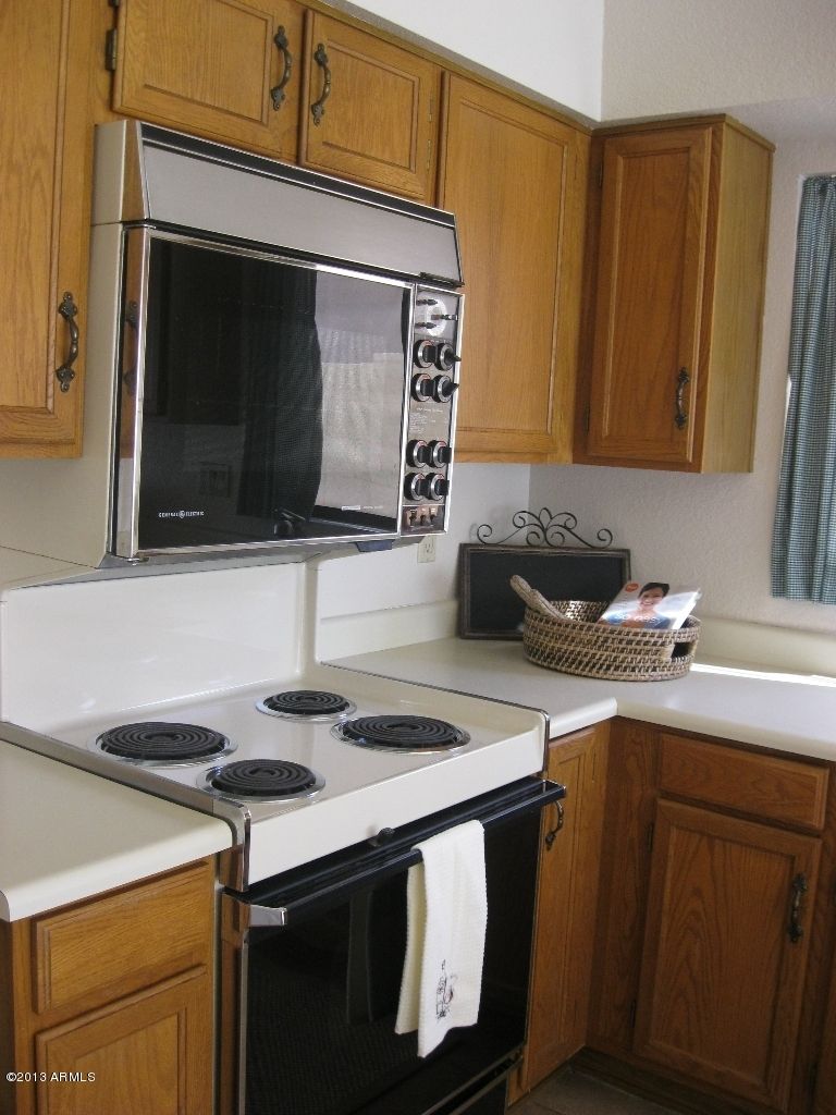 17 E Caroline Ln, Tempe, AZ 85284
