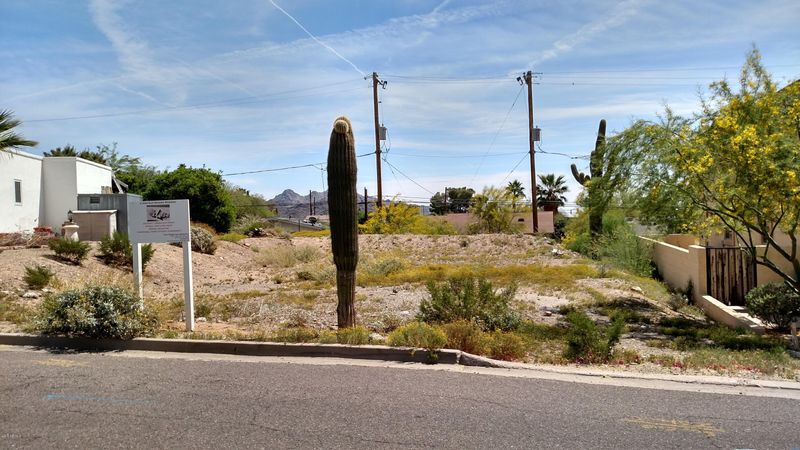 17 E Foothill Dr #34, Phoenix, AZ 85020