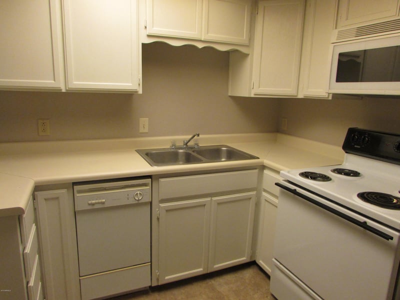 17 E Ruth Ave #104, Phoenix, AZ 85020