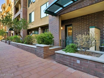 17 Vernon Ave #107, Phoenix, AZ 85003