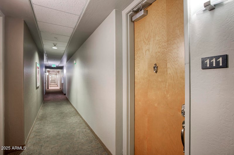 17 Vernon Ave #111, Phoenix, AZ 85003