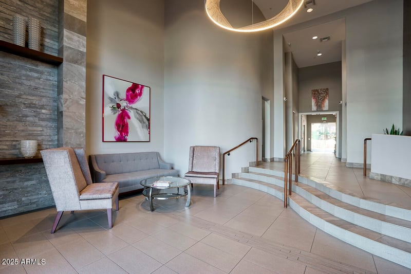 17 Vernon Ave #111, Phoenix, AZ 85003