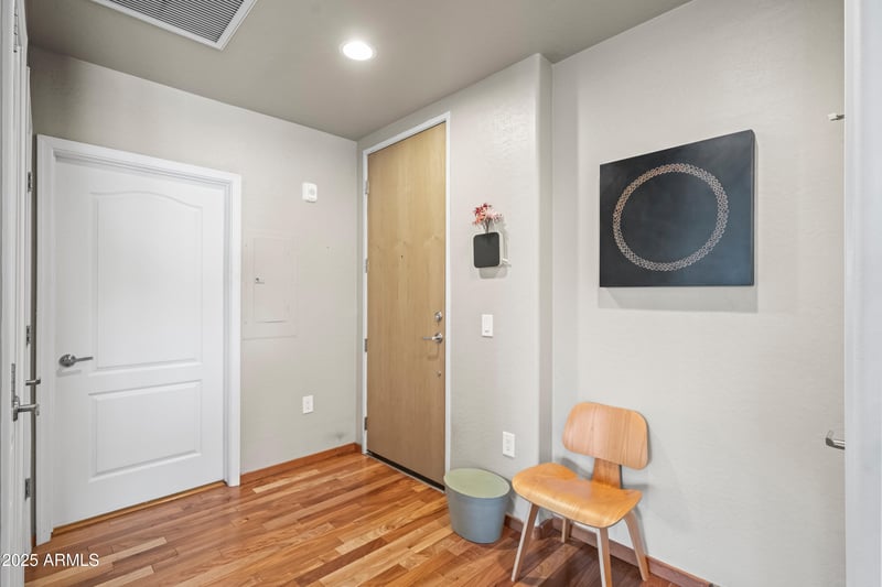 17 Vernon Ave #33, Phoenix, AZ 85003