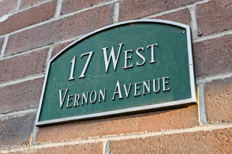 17 Vernon Ave #412, Phoenix, AZ 85003