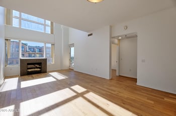 17 Vernon Ave #621, Phoenix, AZ 85003