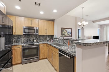 17 W Vernon Ave #514, Phoenix, AZ 85003