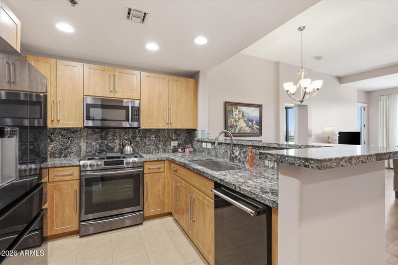 17 Vernon Ave #514, Phoenix, AZ 85003