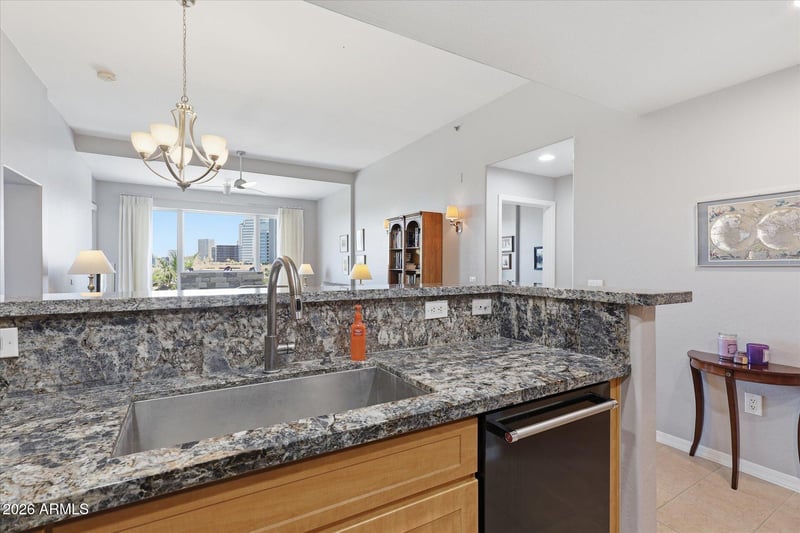 17 Vernon Ave #514, Phoenix, AZ 85003