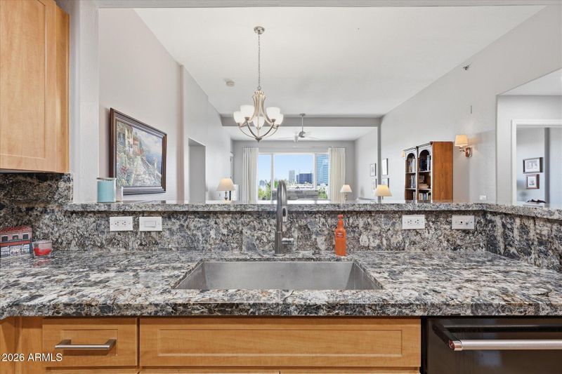 17 W Vernon Ave #514, Phoenix, AZ 85003